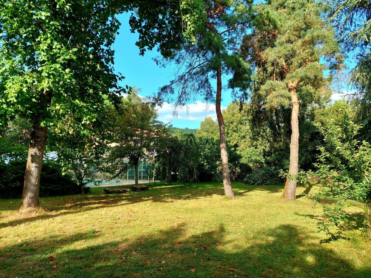 Domaine La Buissiere Duravel "Le Gite" Avec Piscine Couverte Privative Bagian luar foto